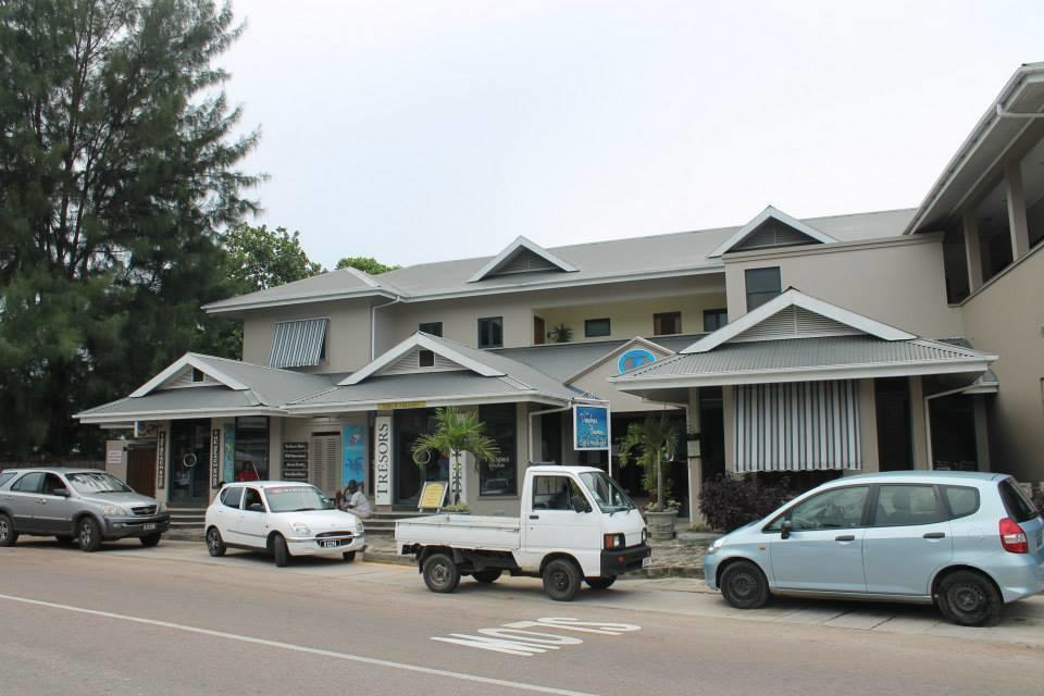 Central Self Catering Apartments Felicite Island Exterior foto